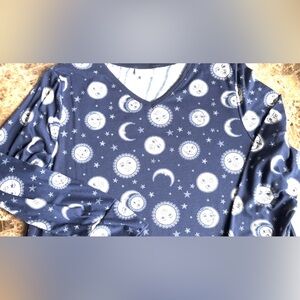 LuLaRoe Elizabeth long sleeve